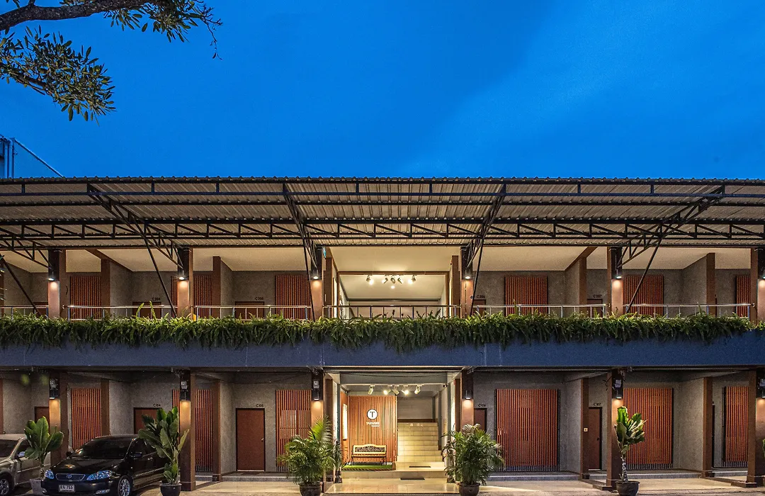Tarnsiri Boutique Resort-1